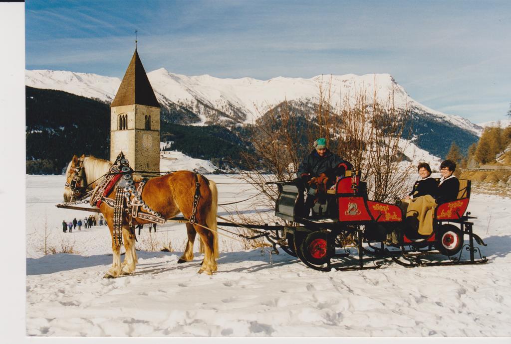 Hotel Alpenfriede Curon Venosta Εξωτερικό φωτογραφία