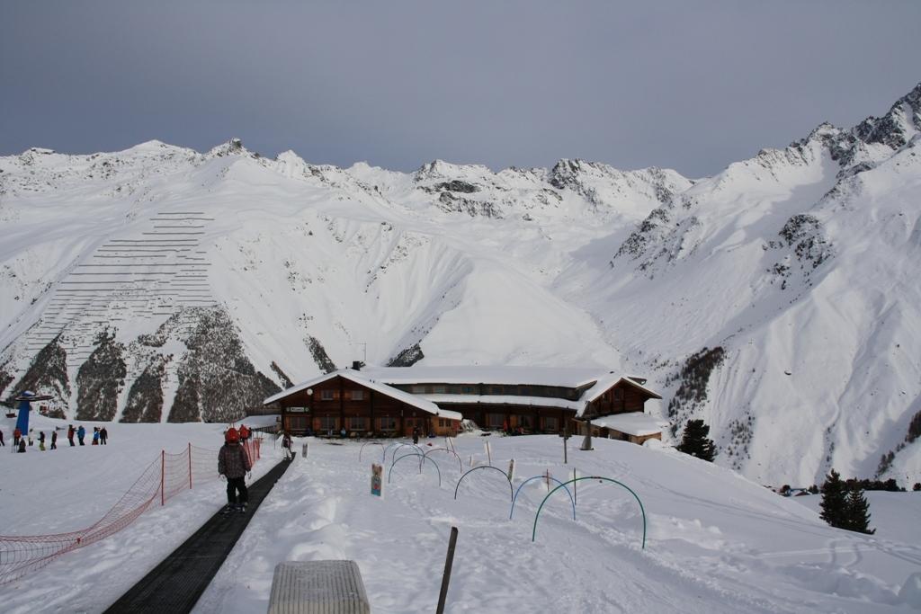 Hotel Alpenfriede Curon Venosta Εξωτερικό φωτογραφία