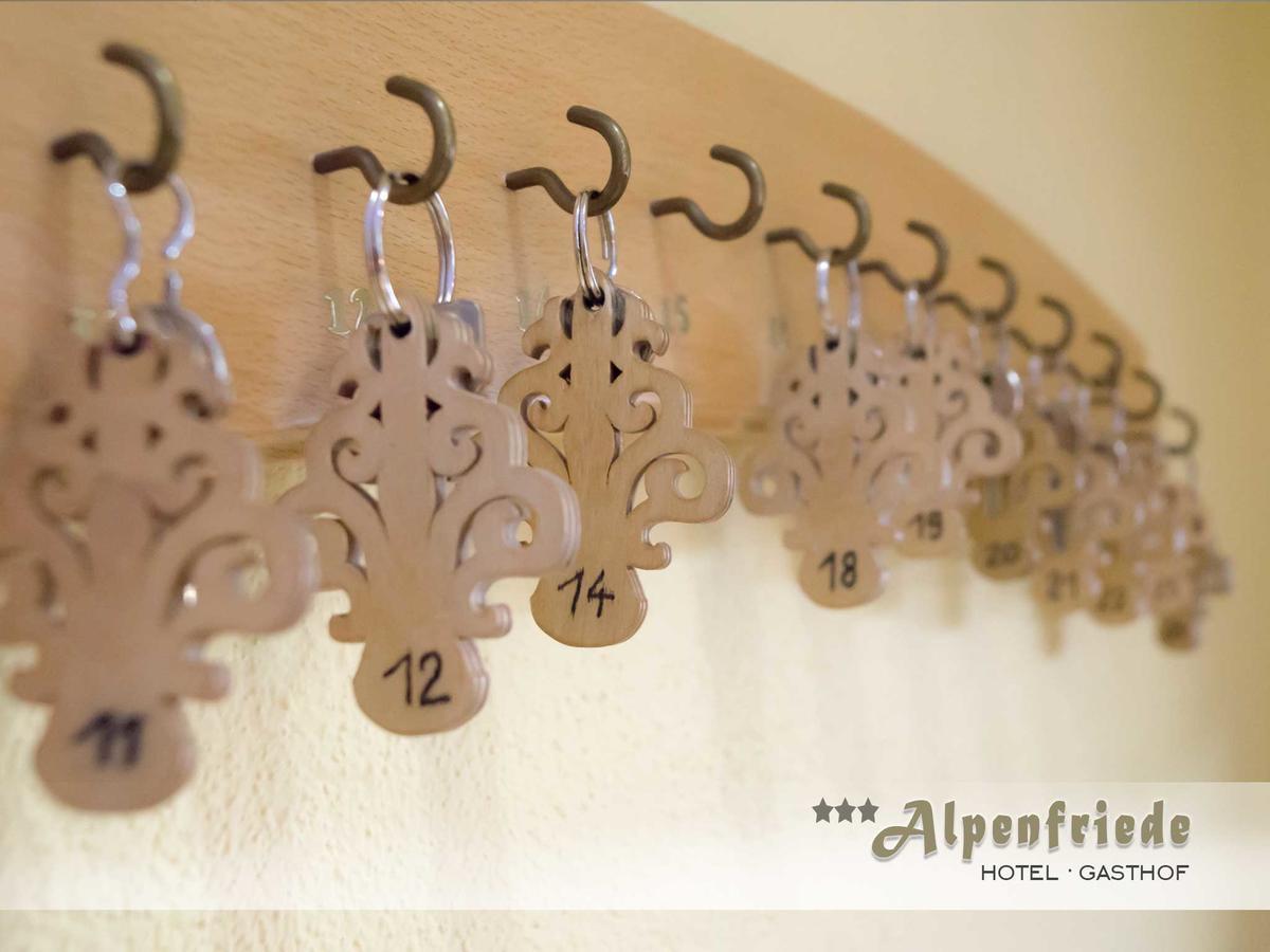Hotel Alpenfriede Curon Venosta Εξωτερικό φωτογραφία